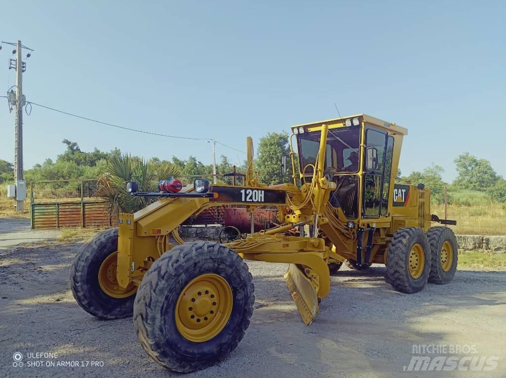 CAT 120 H Tiehöylät