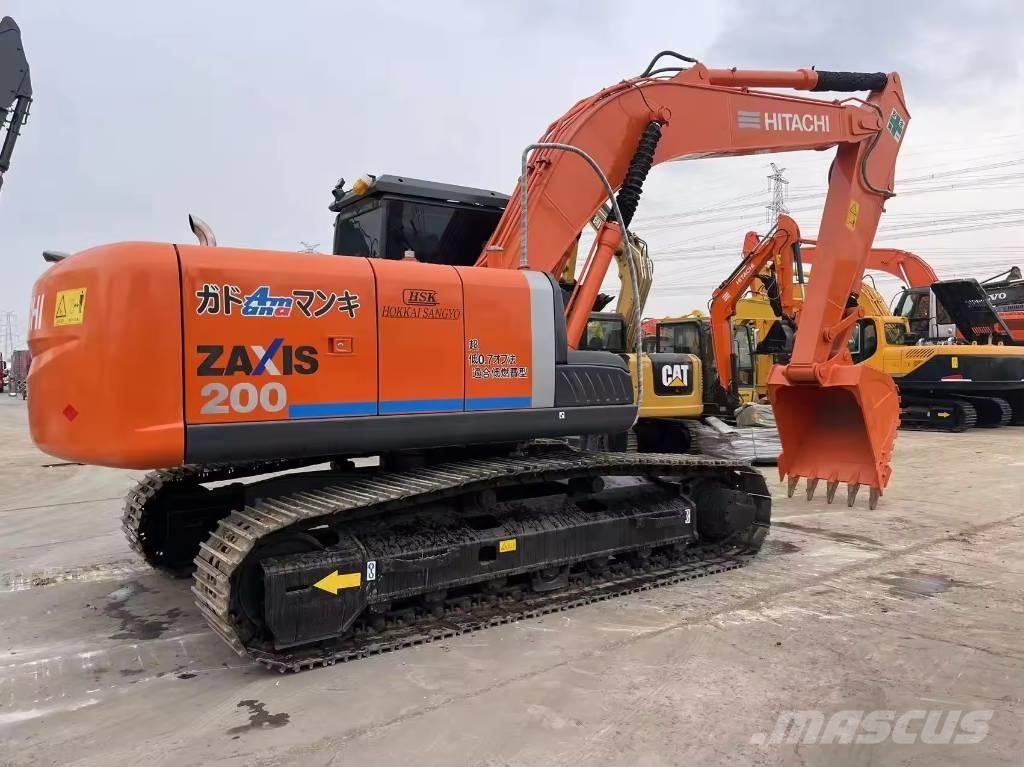 Hitachi ZX 200 Telakaivukoneet
