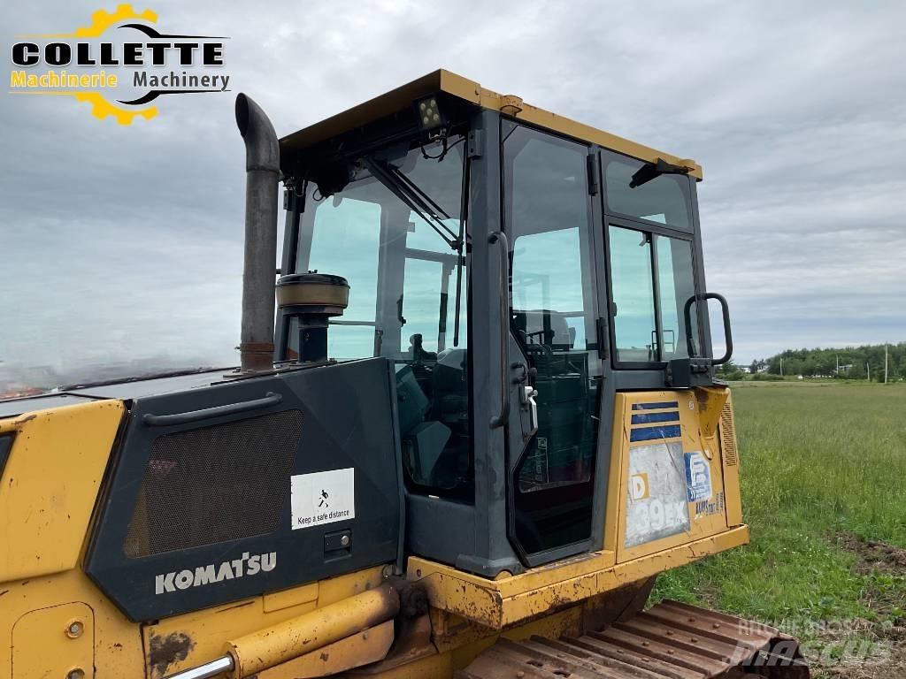 Komatsu D 39 EX-21 A Telaketjupuskutraktorit