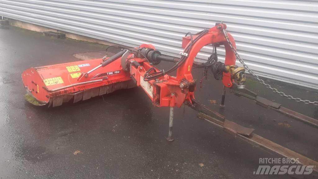 Kuhn TBE 192 Kesantoleikkurit ja -murskaimet