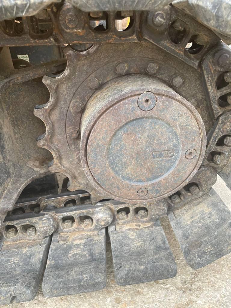 Komatsu PC80MR-5E0 Midikaivukoneet 7t - 12t