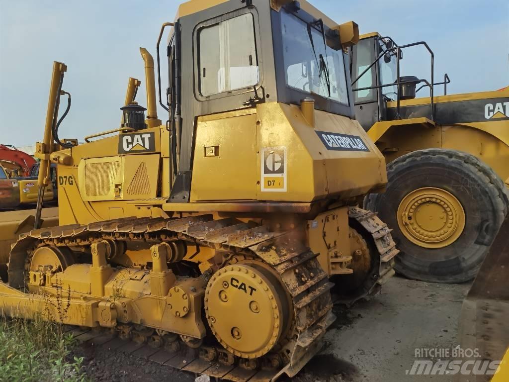 CAT D 7 G Tiehöylät