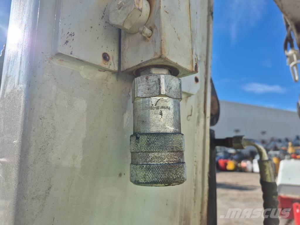 Takeuchi TB 280 FR Telakaivukoneet