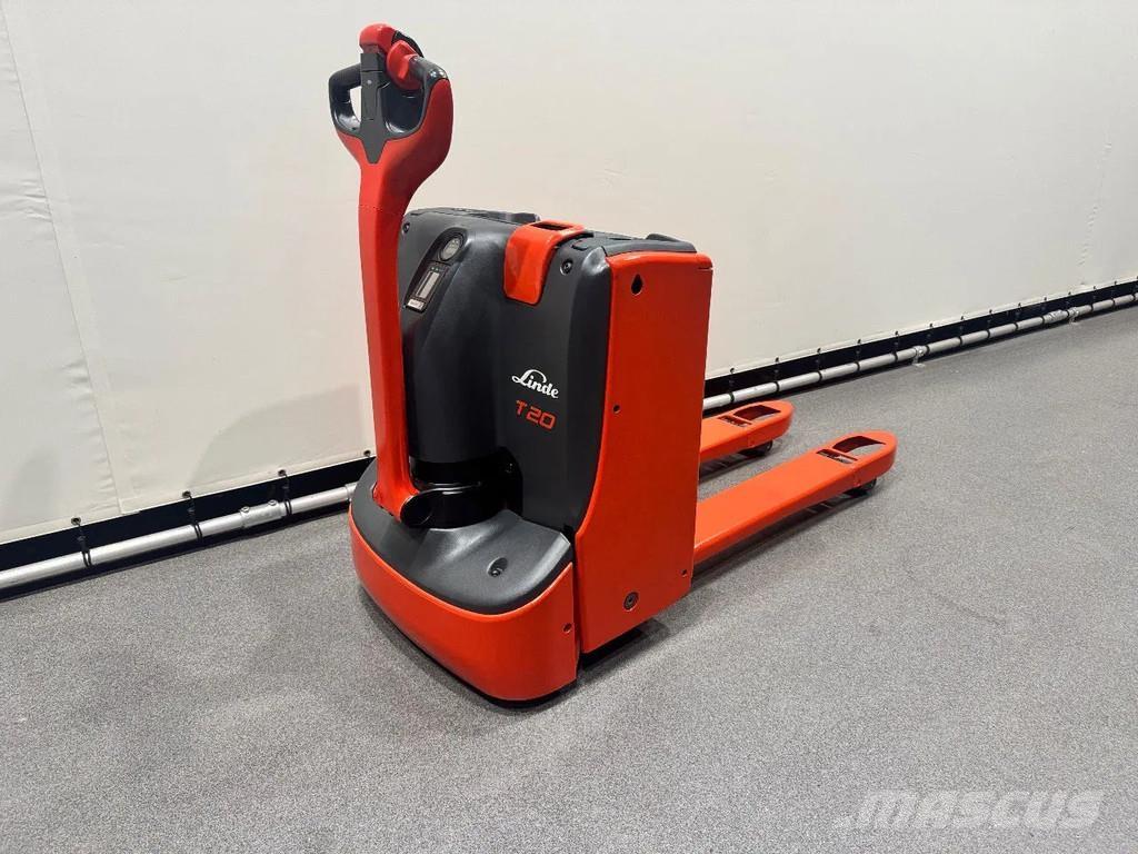 Linde T 20 Lavansiirtotrukit