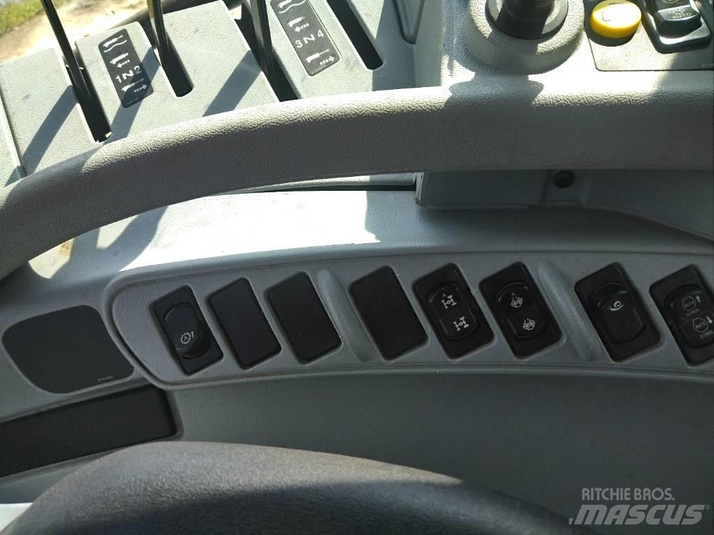 New Holland T 6.175 Traktorit