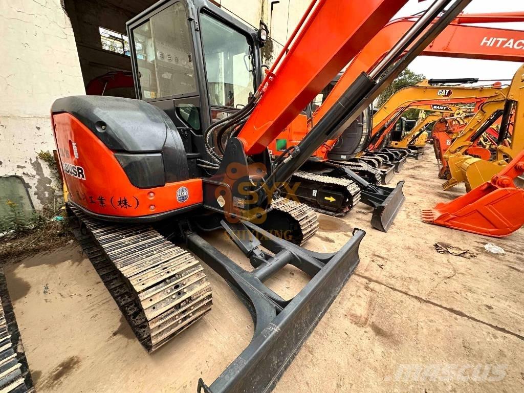 Hitachi ZX 68USR-5A Minikaivukoneet < 7t
