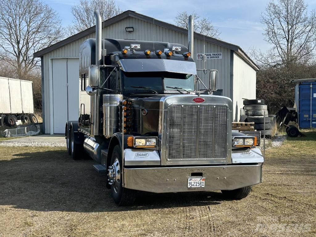 Peterbilt 379 EXT Vetopöytäautot