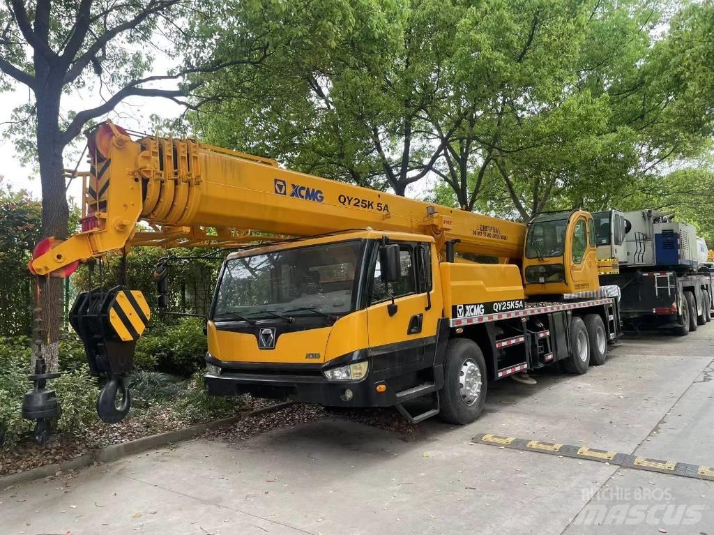 XCMG XCT25 Mobiilinosturit
