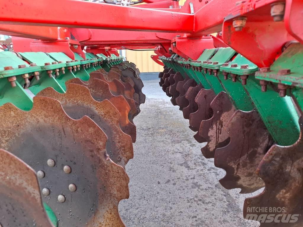 Agro-Masz BT40H Kiekkomultaimet ja lautasäkeet