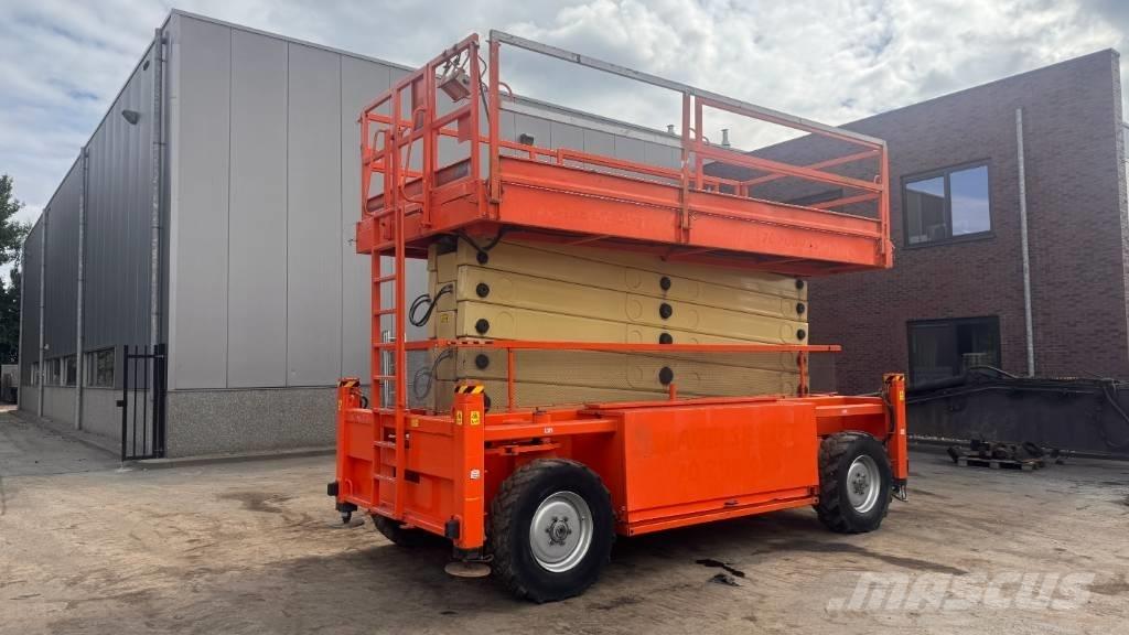 JLG 245-25 Saksilavat