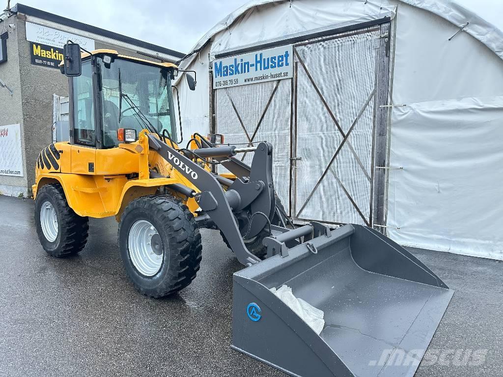 Volvo L30B Pyöräkuormaajat