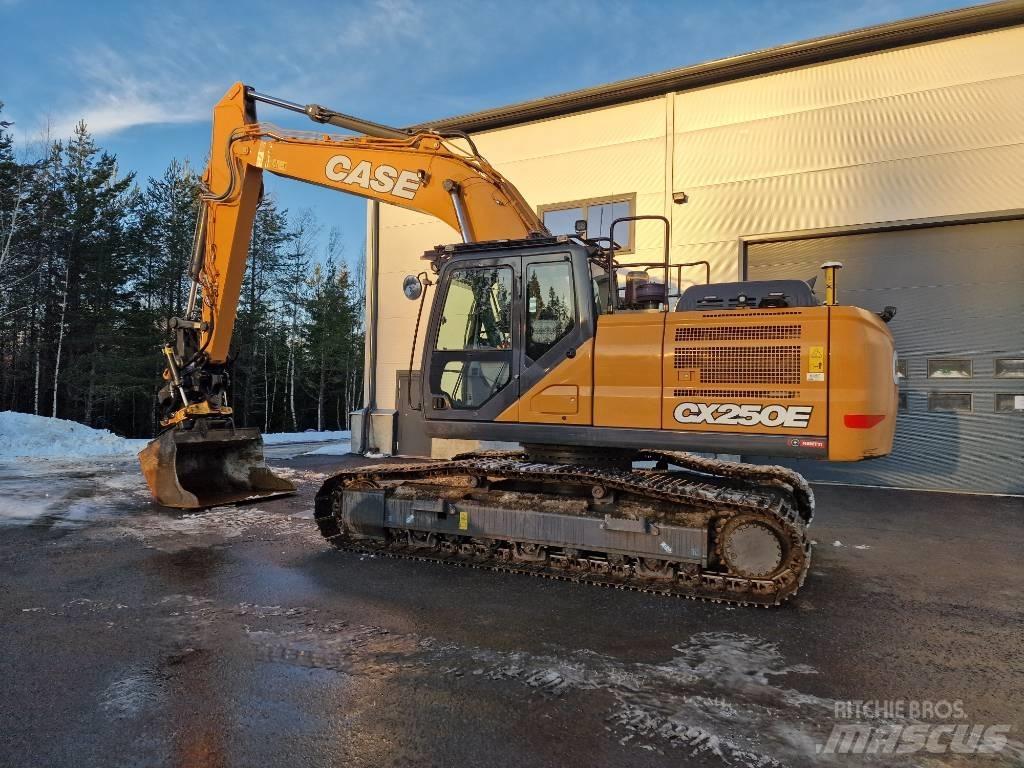 CASE CX250E Telakaivukoneet