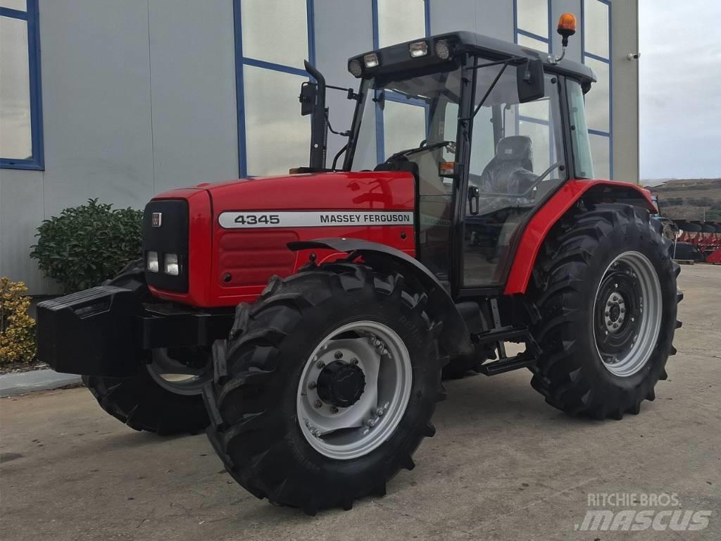Massey Ferguson 4345 Traktorit
