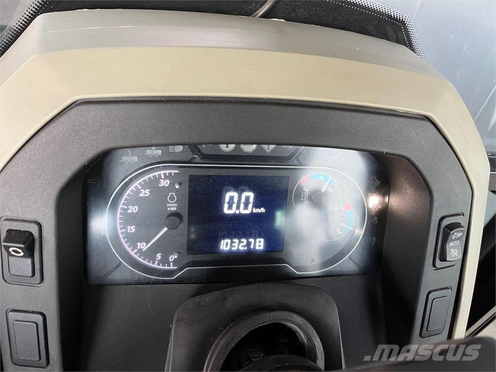 John Deere 5075 M Traktorit