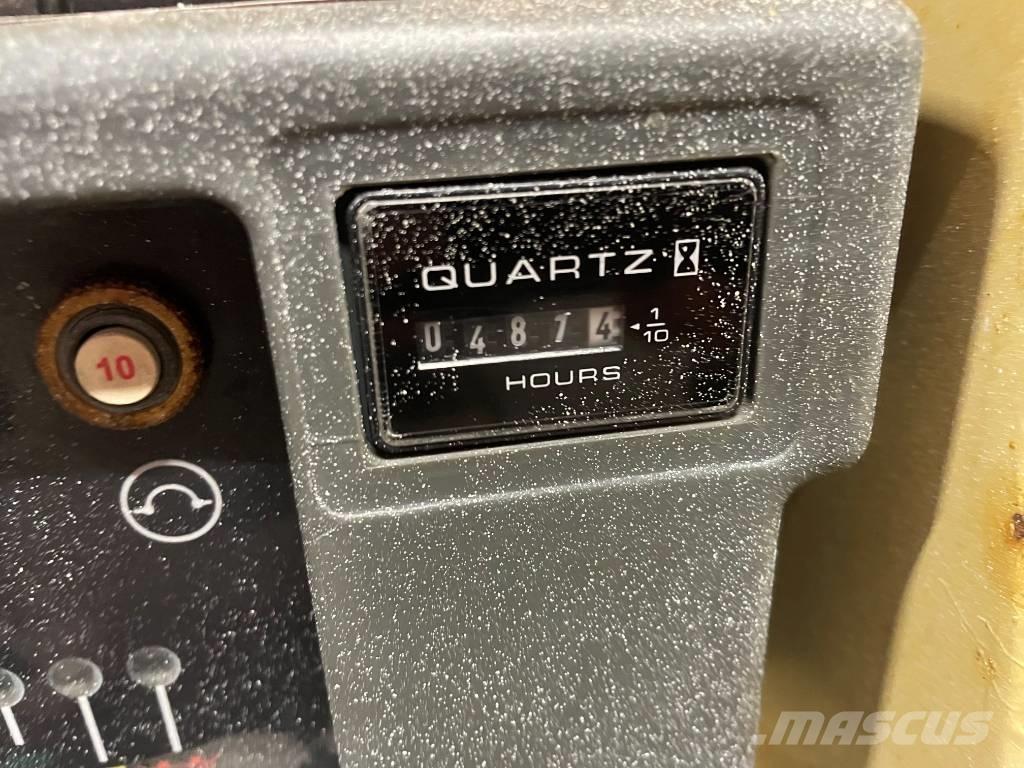 JLG 2632 ES Saksilavat