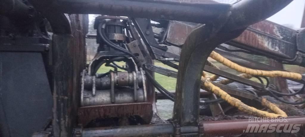 Timberjack 1010B Kuormatraktorit