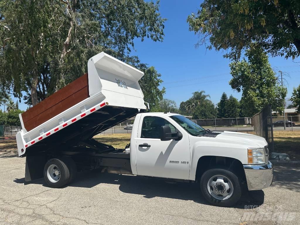 Chevrolet 3500 Sora- ja kippiautot