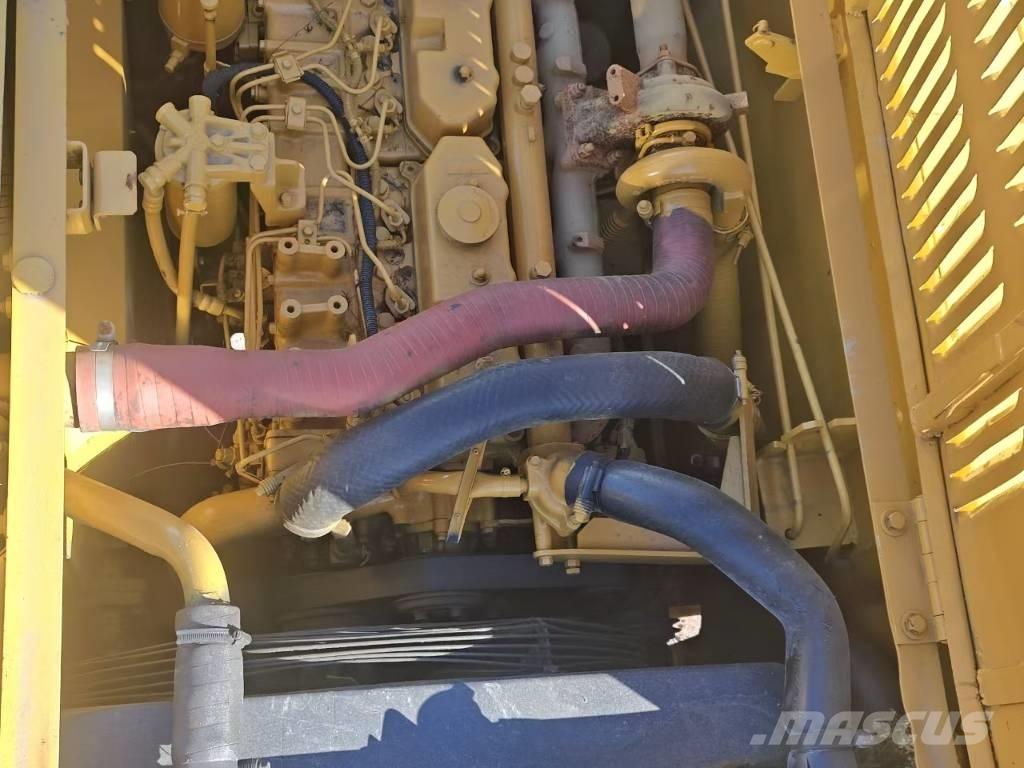 CAT 320 Telakaivukoneet