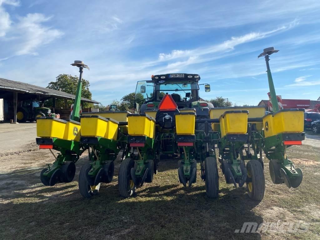 John Deere 1750 Istutuskoneet