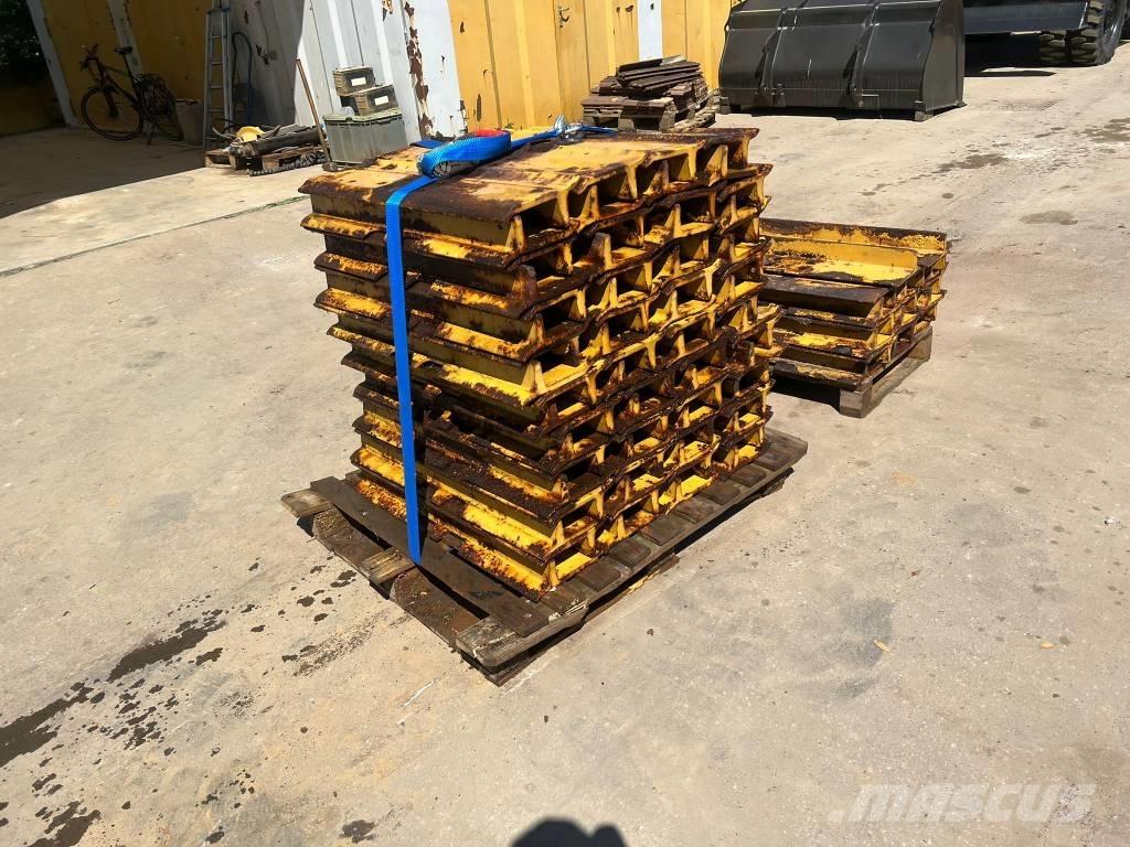 CAT D 6 Ketjut, telat ja alustat