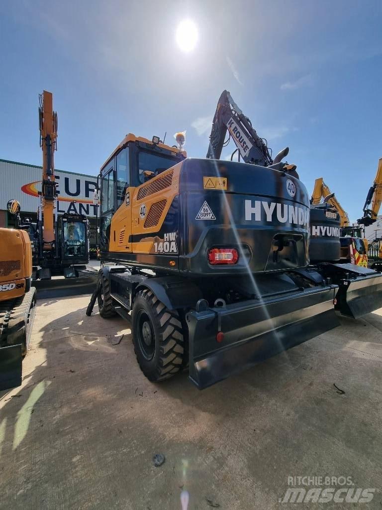 Hyundai HW140A Pyöräkaivukoneet