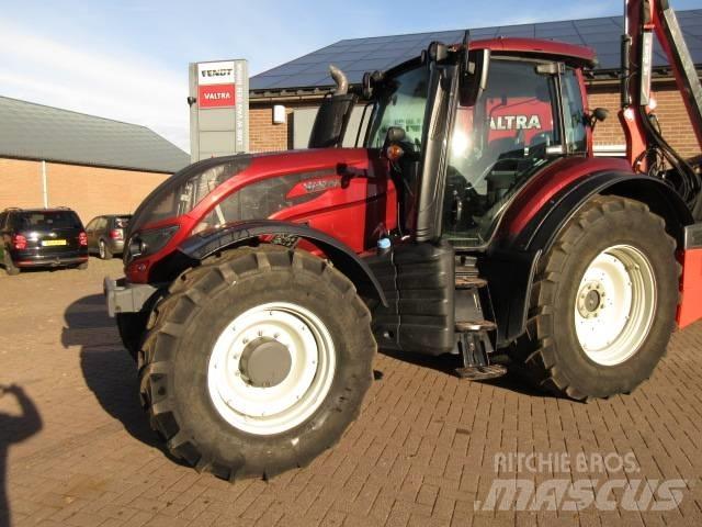 Valtra T174 VERSU Traktorit