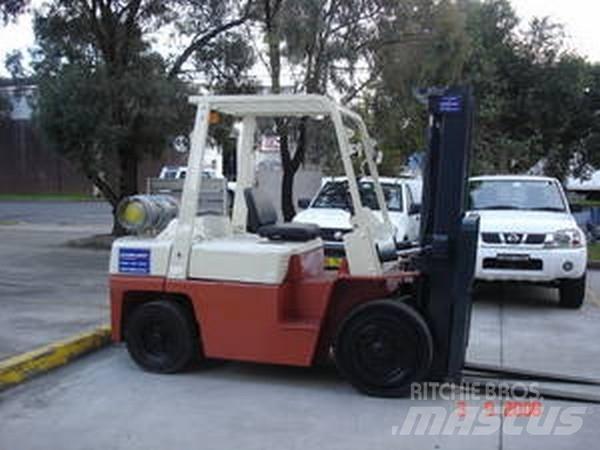 Nissan F03A35U Muut materiaalinkäsittelykoneet