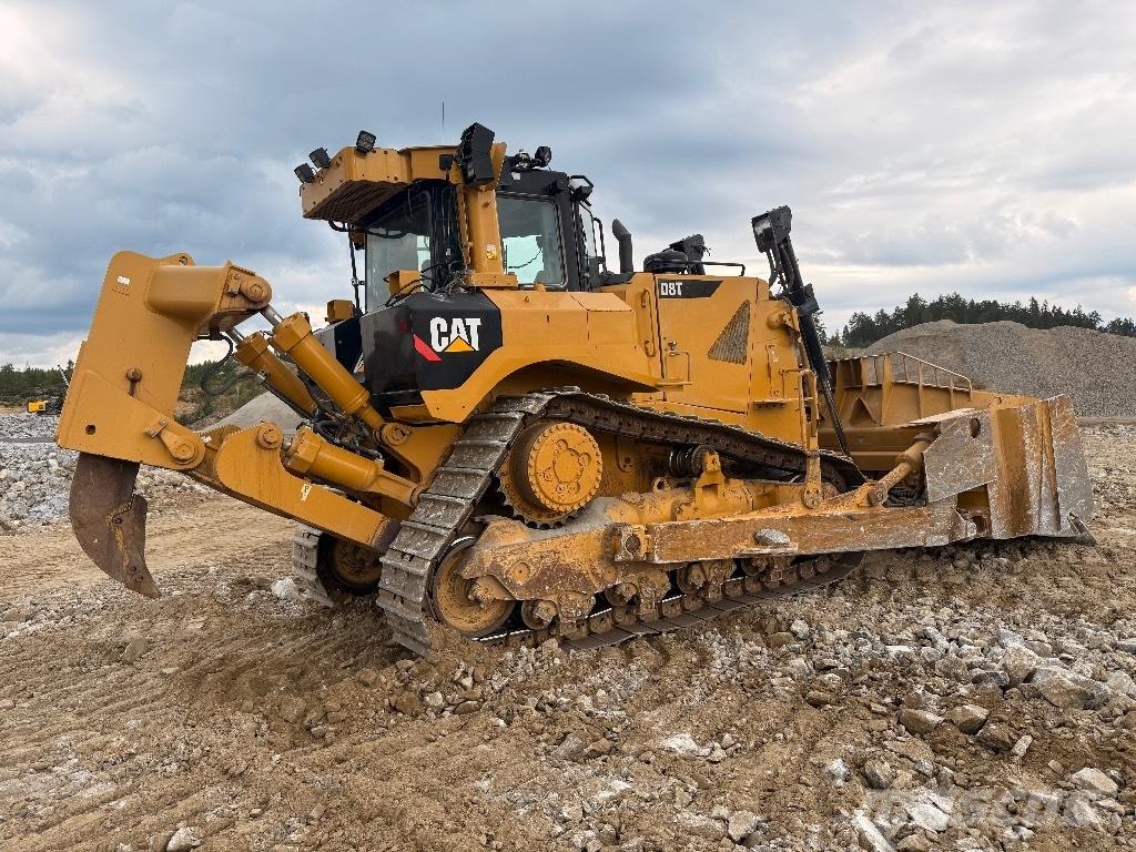 CAT D 8 T Telaketjupuskutraktorit