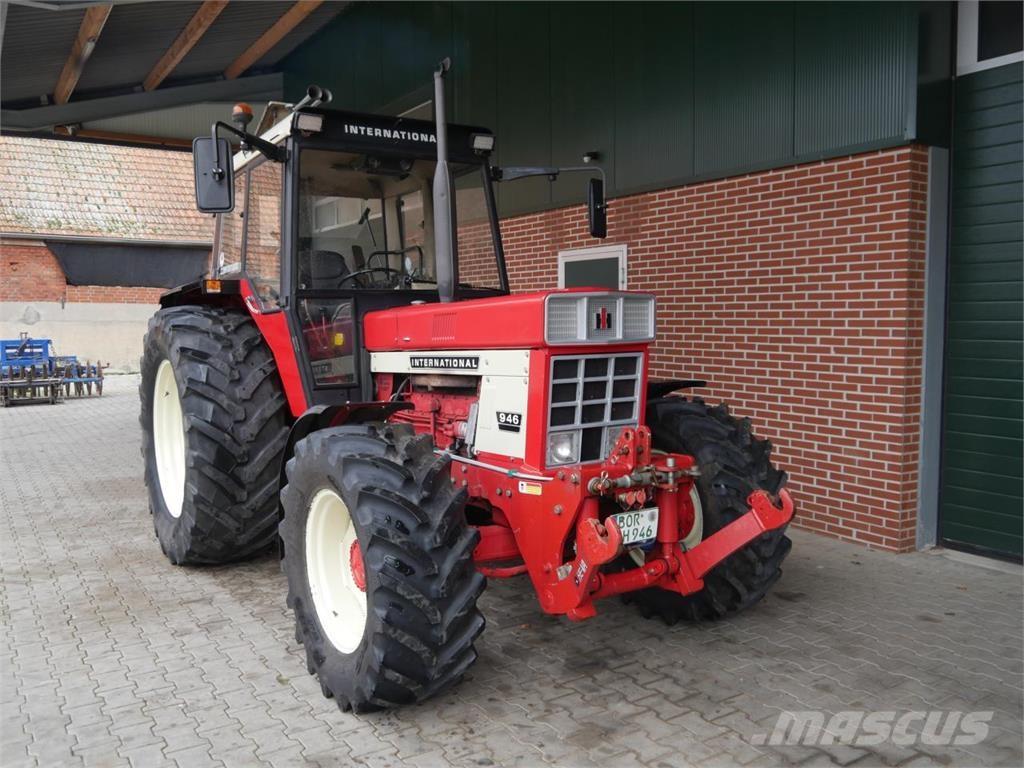 Case IH IHC 946 AS Traktorit