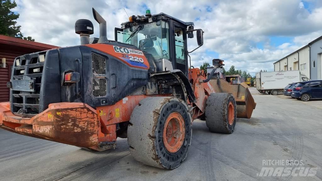 Hitachi ZW 220-6 Pyöräkuormaajat