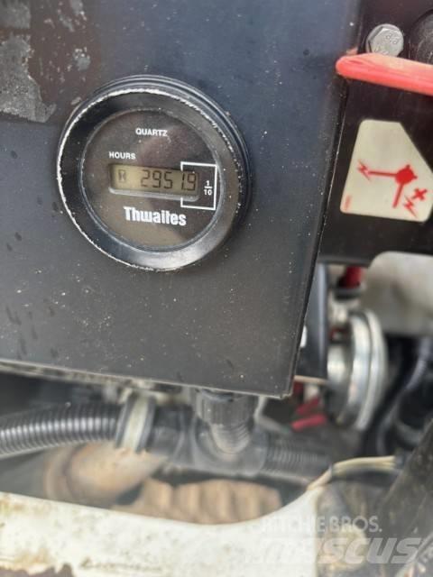 Thwaites MACH 477 Minidumpperit