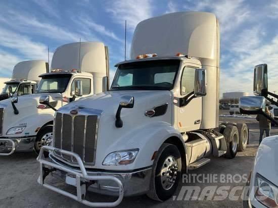 Peterbilt 579 Vetopöytäautot