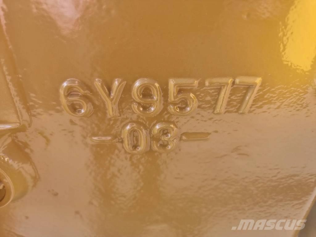 CAT Transmission 740 Muut