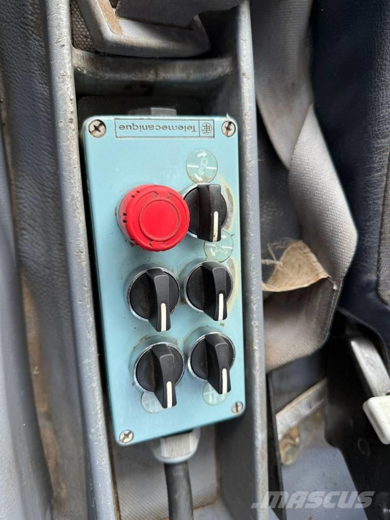 Mitsubishi FUSO Kontti-/tasonostoautot