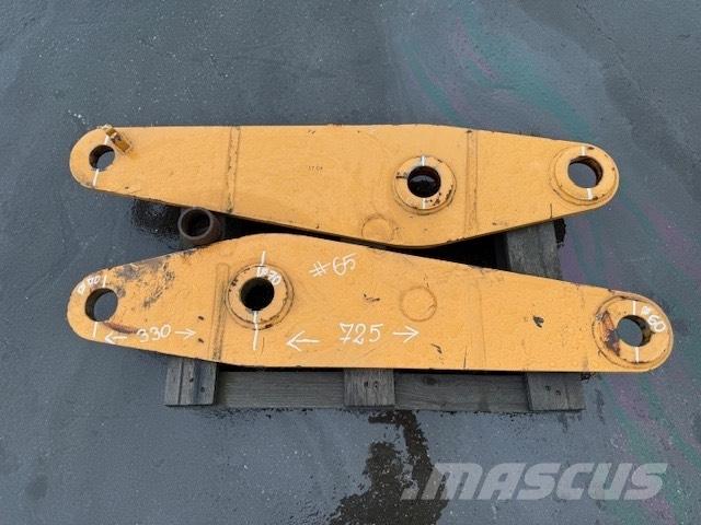 CNH BUCKET LINK Kauhat