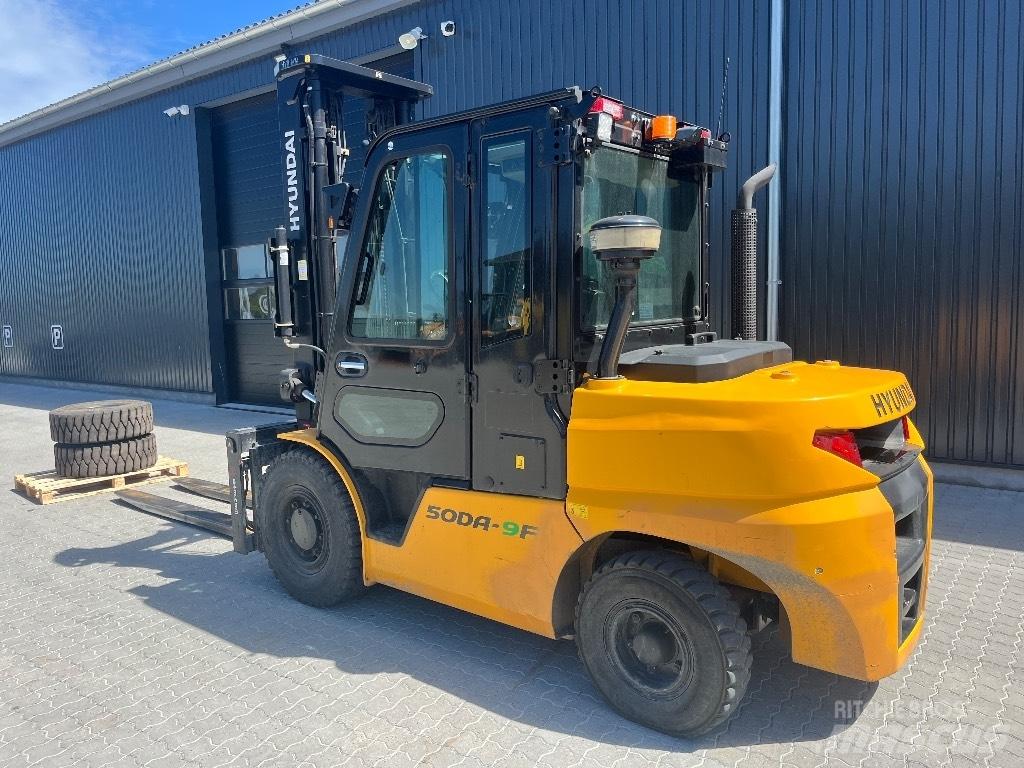 Hyundai 50 D-9 A Dieseltrukit