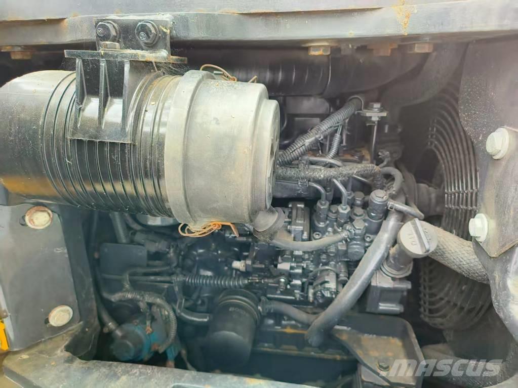 Komatsu PC 40 MR Minikaivukoneet < 7t