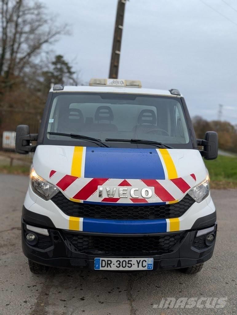 Iveco 35C 15 Pakettiautot