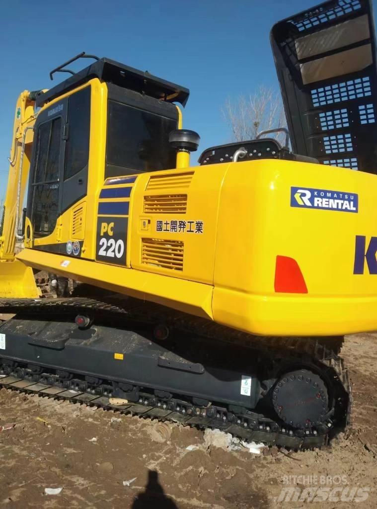 Komatsu PC 220-8 Telakaivukoneet
