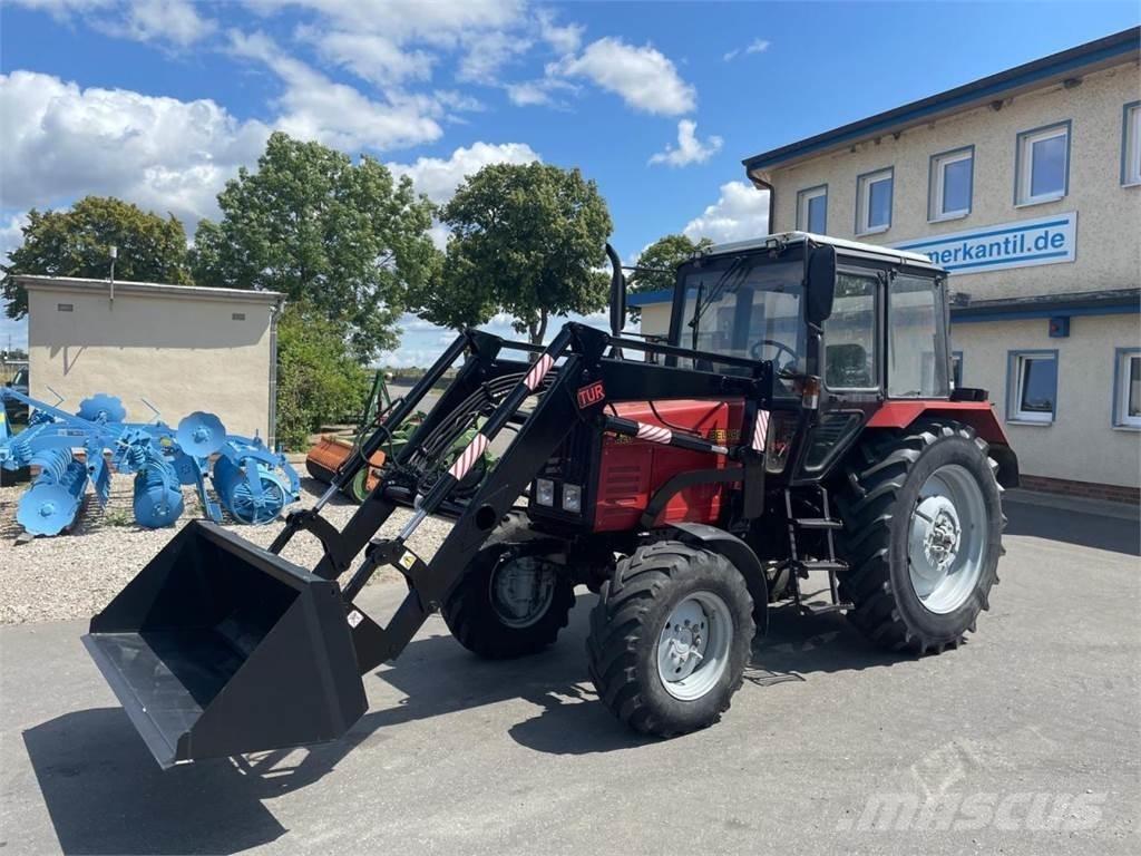 Belarus MTS 820 + FL Traktorit