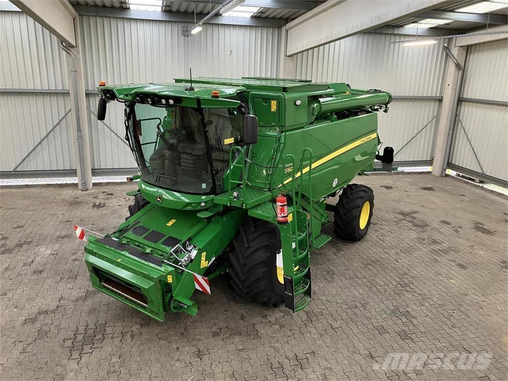 John Deere T560 Leikkuupuimurit