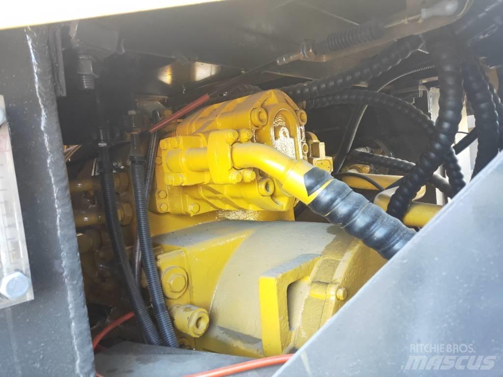 SDLG 953L Pyöräkuormaajat
