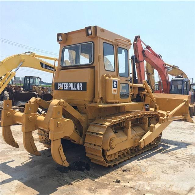 CAT D 6 D Telaketjupuskutraktorit