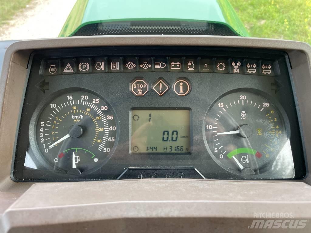John Deere 6920 Traktorit