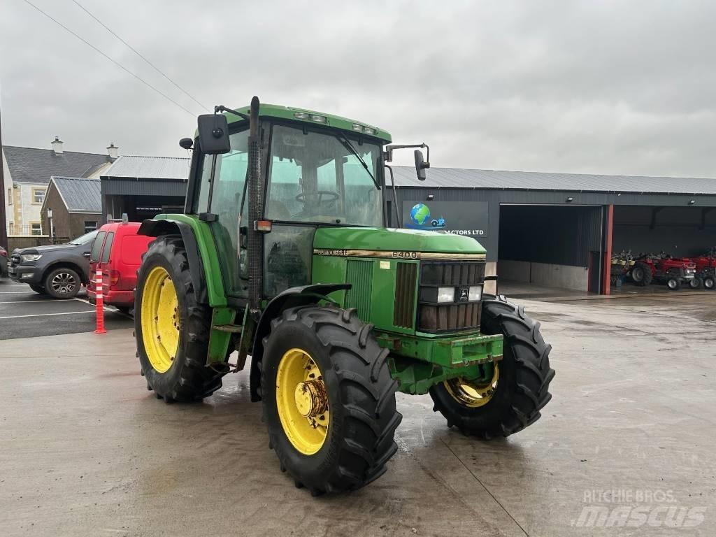 John Deere 6400 Traktorit