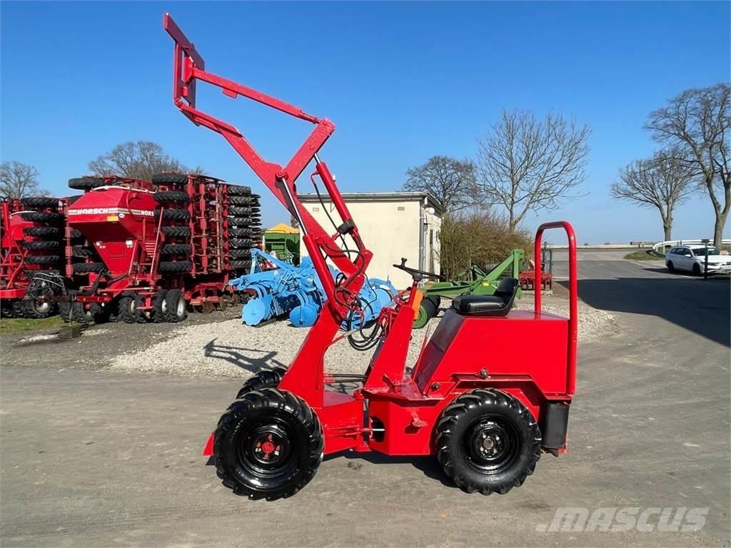 Weidemann 1302 Pienkuormaajat
