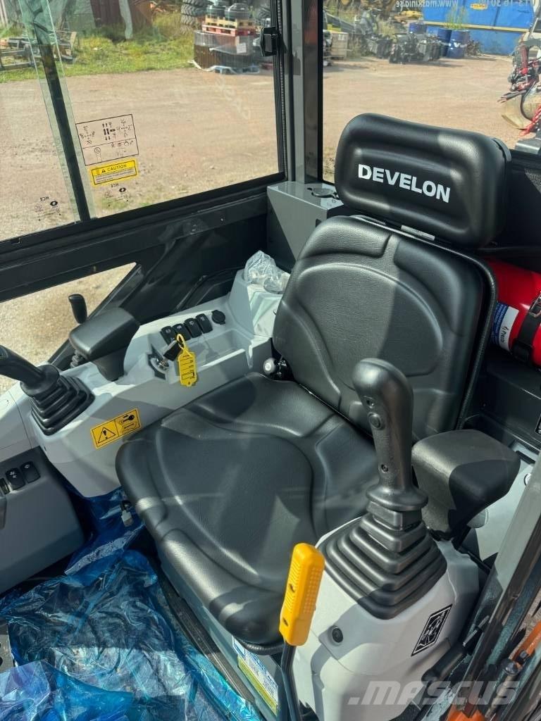 Develon DX 19-7 Minikaivukoneet < 7t