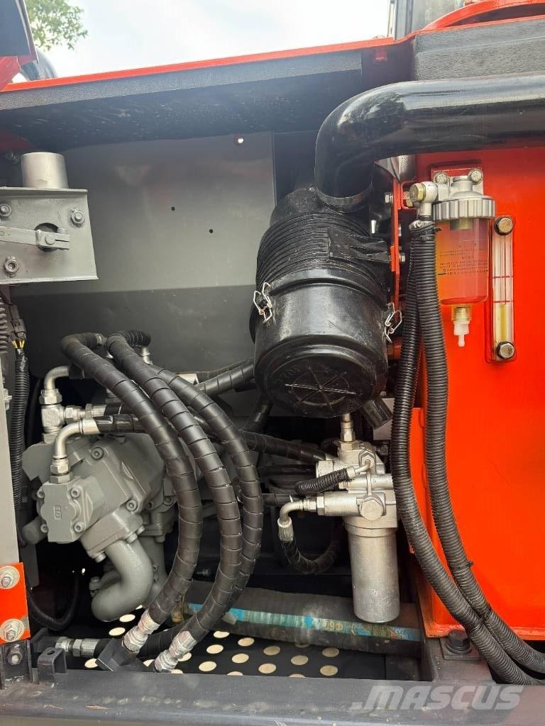 Hitachi ZX 70 Minikaivukoneet < 7t