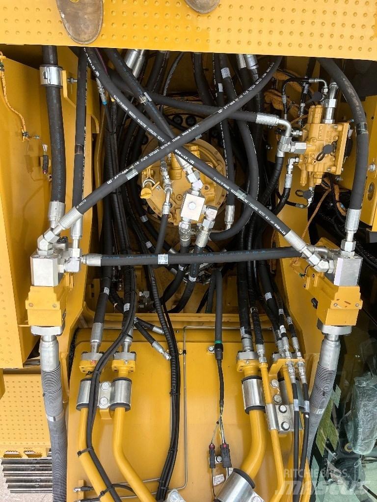 CAT 340 Telakaivukoneet