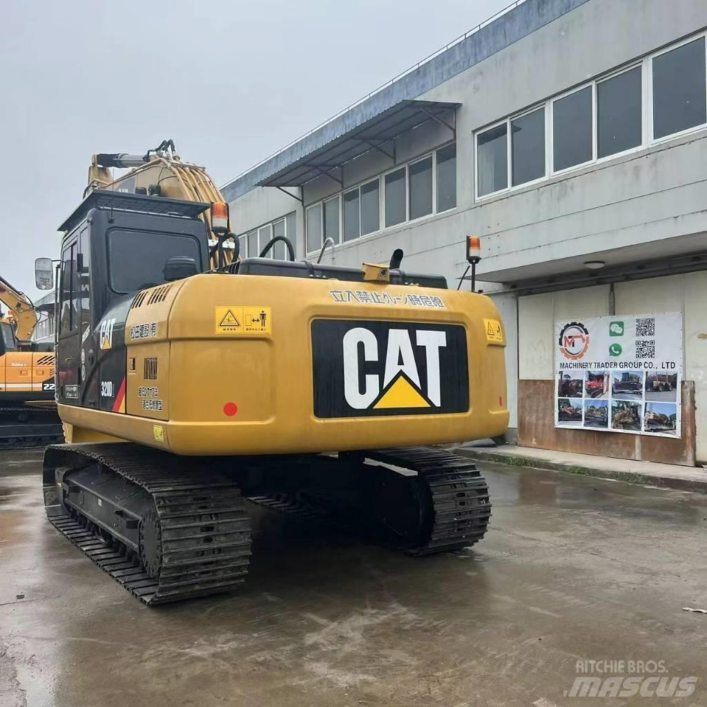 CAT 320D2 Midikaivukoneet 7t - 12t